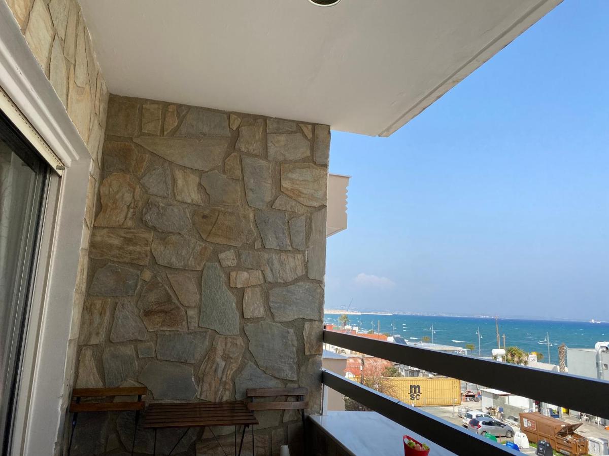 Central, By Sea, Seaview, Renovated 1 Bedroom Flat Ларнака Екстериор снимка