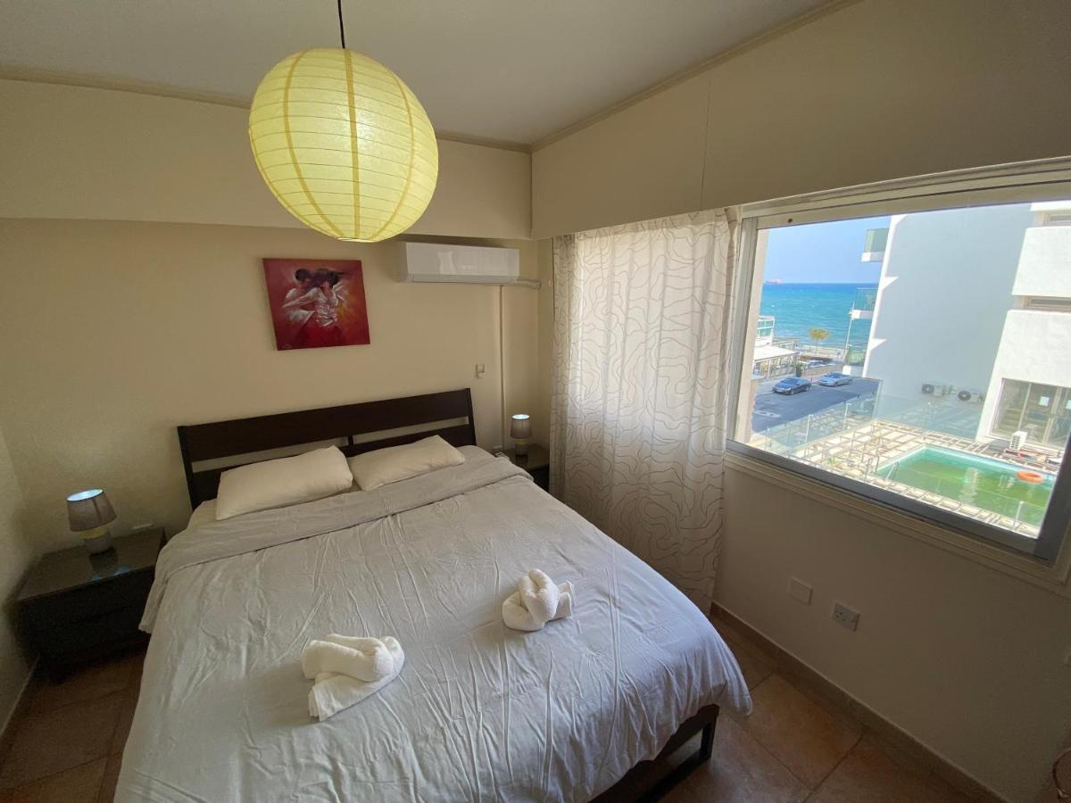 Central, By Sea, Seaview, Renovated 1 Bedroom Flat Ларнака Екстериор снимка